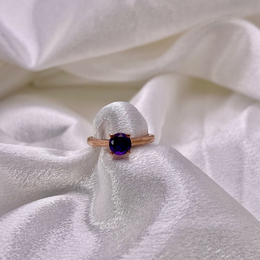 Deep Purple Amethyst Solitaire